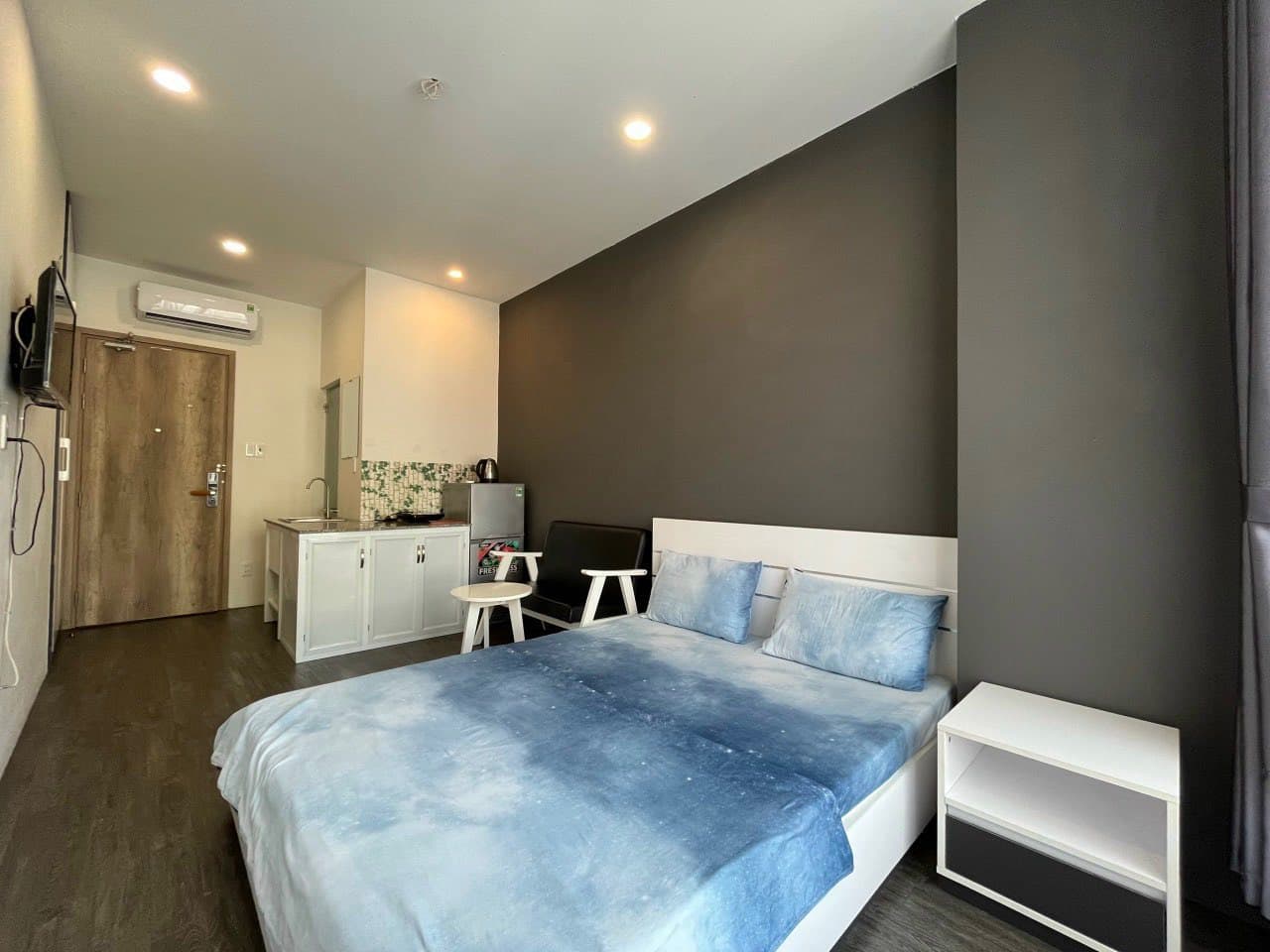 Căn hộ dịch vụ 1PN Quận 3 5tr/th - 5