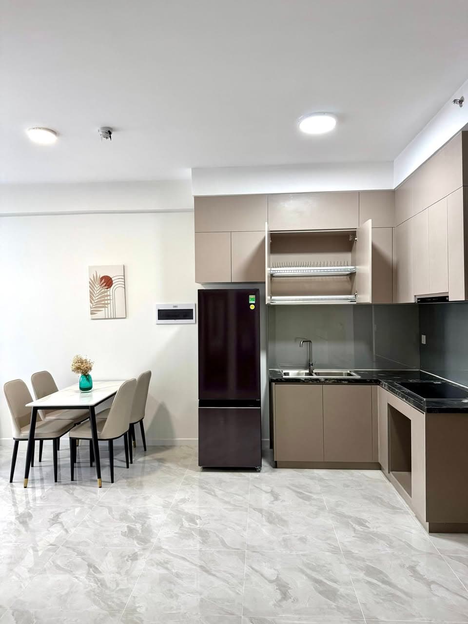 Căn hộ dịch vụ 1PN Quận 3 5tr/th - 5